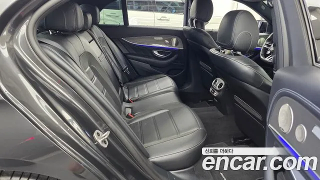 Mercedes-Benz E-Класс 2022 thumb 12