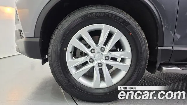 KG_Mobility_Ssangyong Rexton 2019 thumb 5