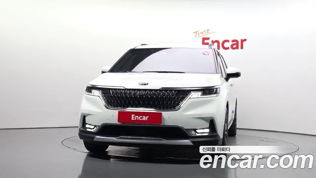 Kia Carnival 2021 thumb 3
