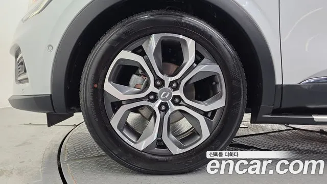 Renault-KoreaSamsung Arkana 2020 thumb 5