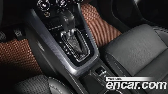 Renault-KoreaSamsung Arkana 2020 thumb 9