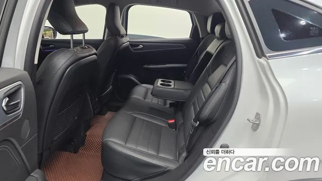 Renault-KoreaSamsung Arkana 2020 thumb 12