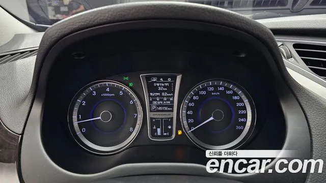 Hyundai Grandeur 2016 thumb 8