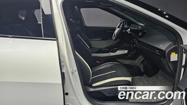 Kia EV6 2024 thumb 11