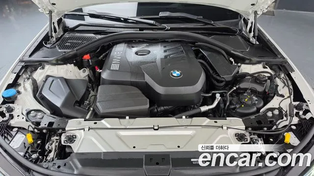 BMW 3-Series 2025 thumb 6