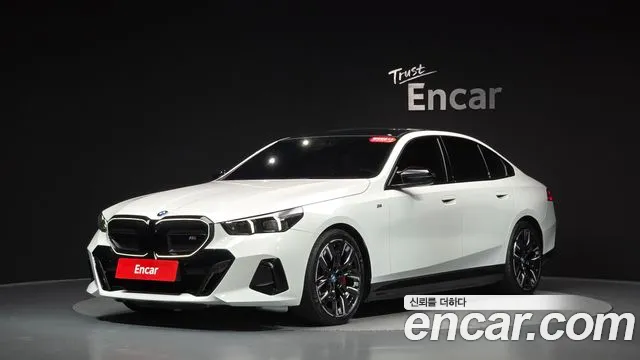 BMW i5 2023 thumb 12