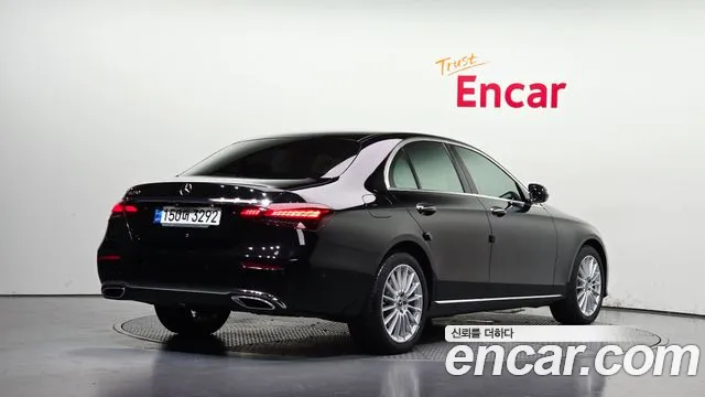 Mercedes-Benz E-Класс 2021 thumb 2