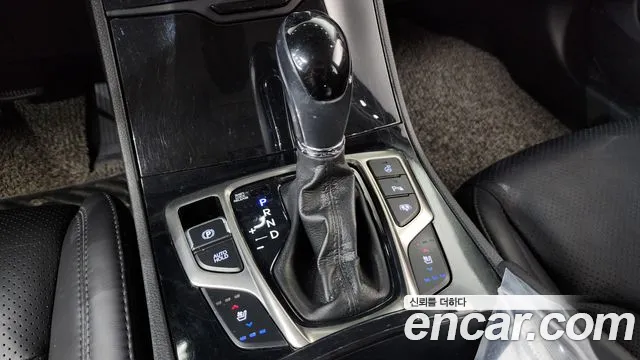 Hyundai Grandeur 2011 thumb 8