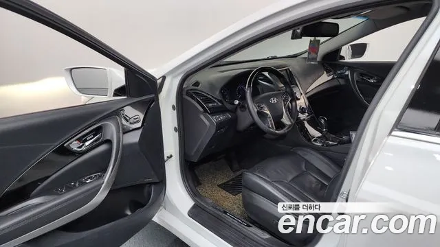 Hyundai Grandeur 2011 thumb 9