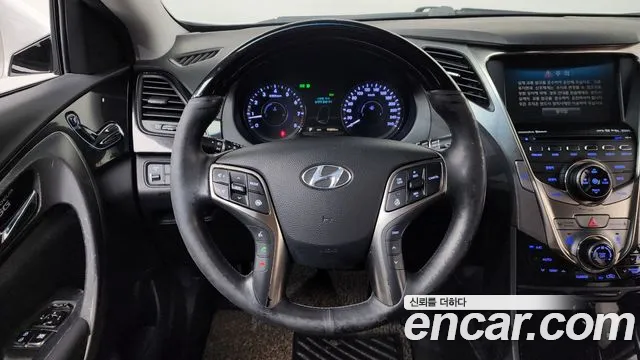 Hyundai Grandeur 2011 thumb 11