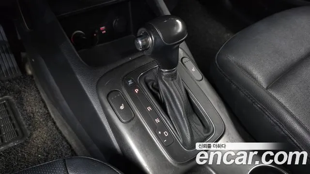 Kia K3 2013 thumb 9