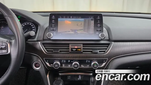Honda Accord 2018 thumb 12