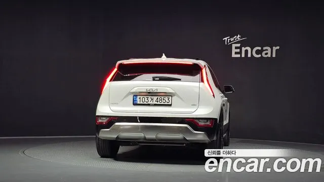 Kia Niro 2022 thumb 4