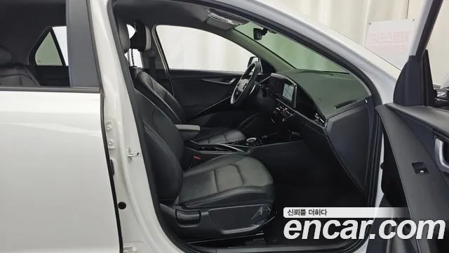 Kia Niro 2022 thumb 11