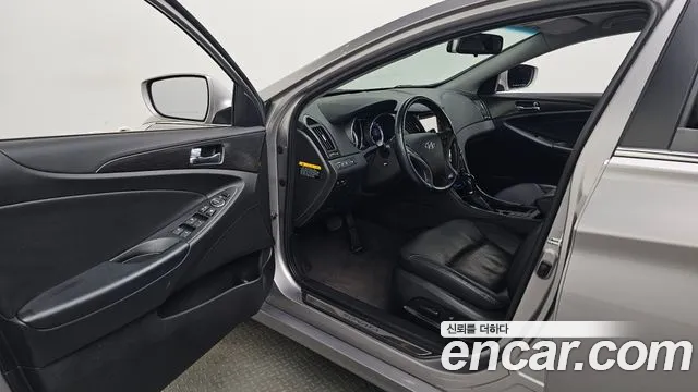 Hyundai Sonata 2013 thumb 9