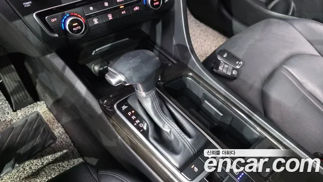 Kia K5 2018 thumb 9
