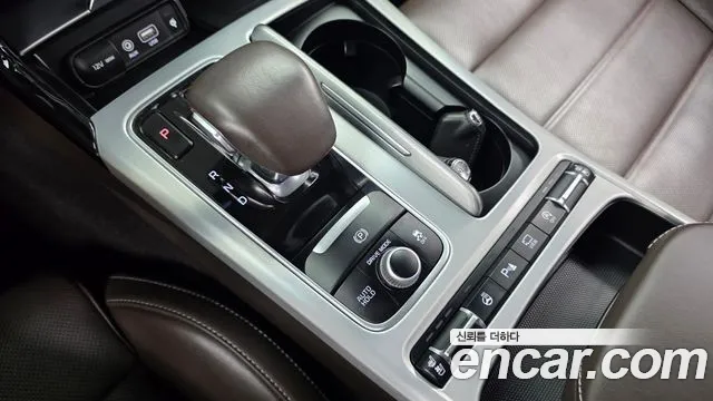 Kia Stinger 2019 thumb 9