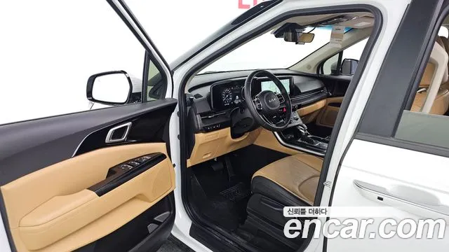 Kia Carnival 2022 thumb 10