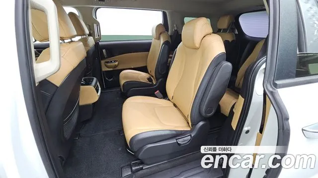 Kia Carnival 2022 thumb 12