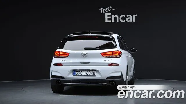 Hyundai i30 2019 thumb 4