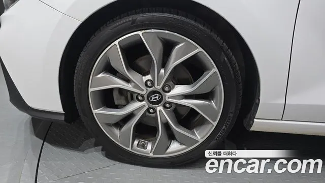 Hyundai i30 2019 thumb 5
