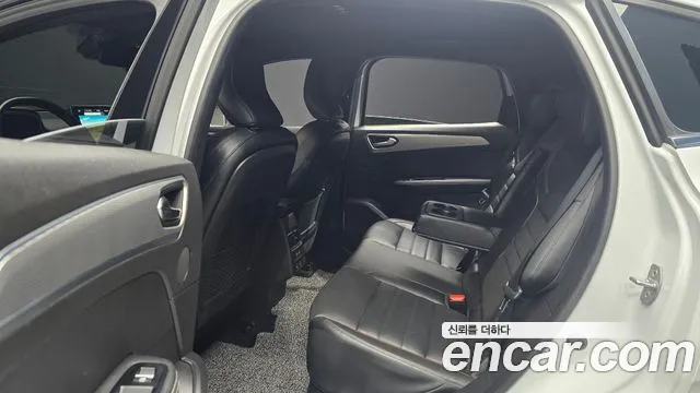 Renault-KoreaSamsung Arkana 2022 thumb 11