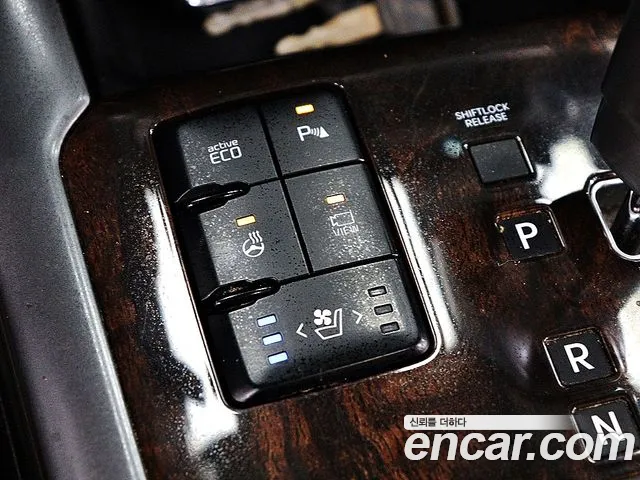 Kia Mohave 2017 thumb 10