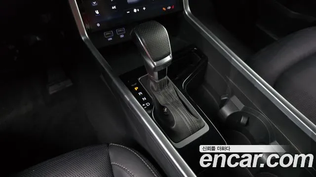 KG_Mobility_Ssangyong Torres 2022 thumb 9