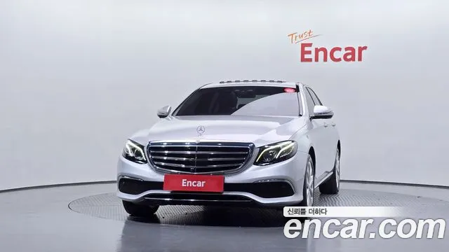 Mercedes-Benz E-Класс 2020 thumb 3