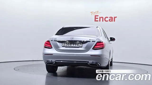 Mercedes-Benz E-Класс 2020 thumb 4