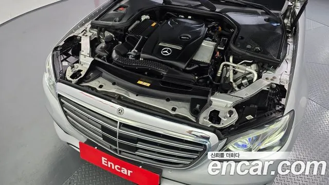 Mercedes-Benz E-Класс 2020 thumb 6