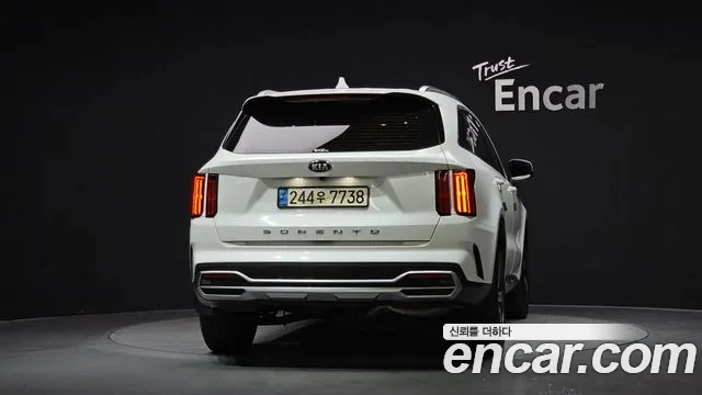 Kia Sorento 2021 thumb 4