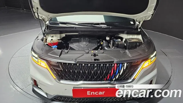 Kia Carnival 2021 thumb 5