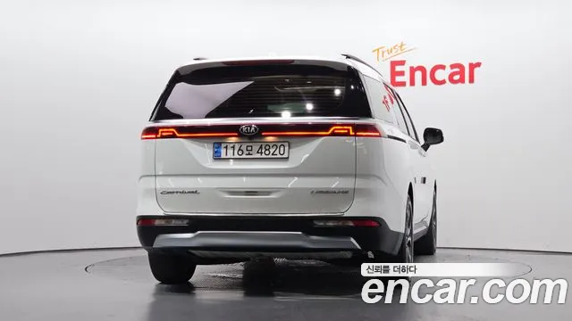 Kia Carnival 2020 thumb 3