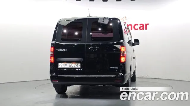 Hyundai Starex 2018 thumb 4