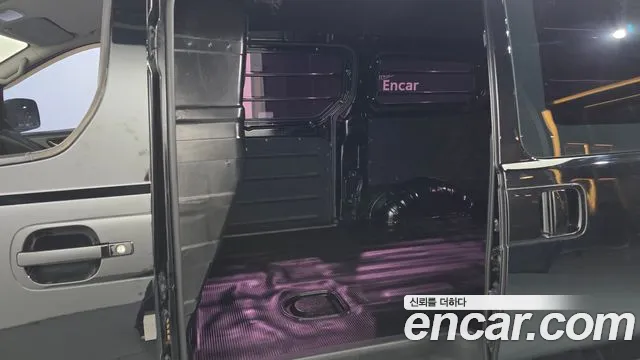 Hyundai Starex 2018 thumb 11