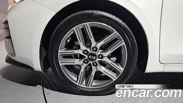 Kia K3 2019 thumb 5