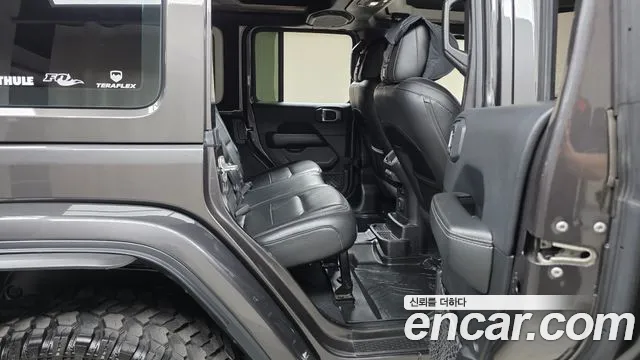 Jeep Wrangler 2018 thumb 12
