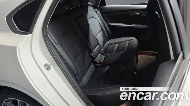 Kia K3 2019 thumb 11
