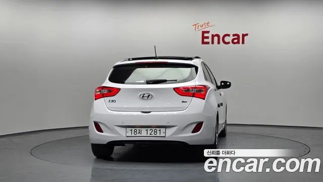 Hyundai i30 2013 thumb 4