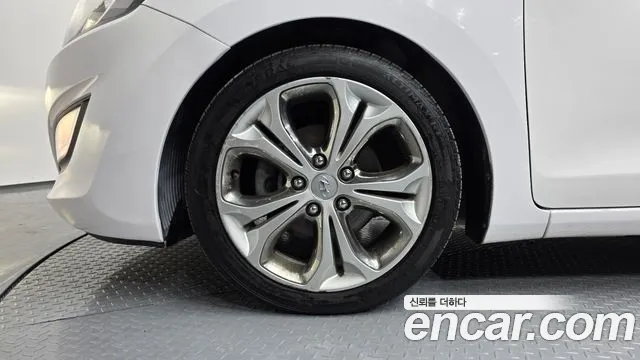 Hyundai i30 2013 thumb 5