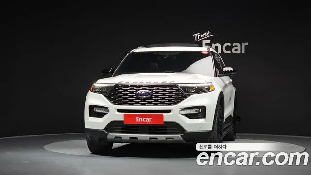 Ford Explorer 2021 thumb 3