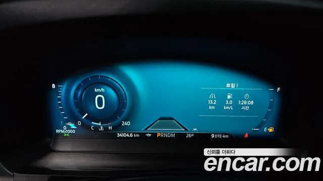 Ford Explorer 2021 thumb 8