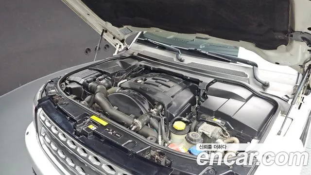 Land Rover Discovery 2014 thumb 5