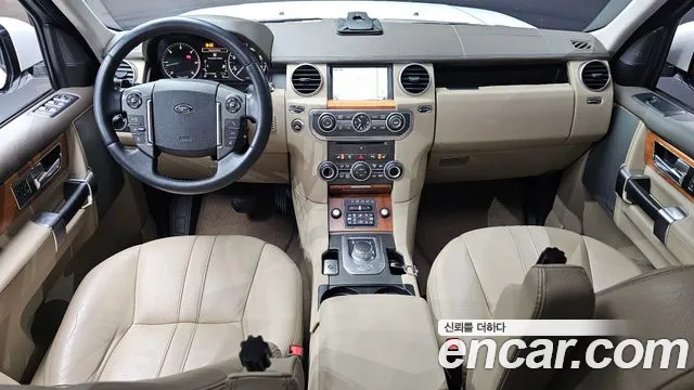 Land Rover Discovery 2014 thumb 6