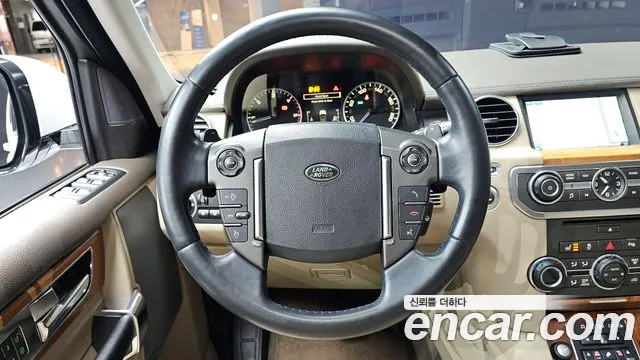 Land Rover Discovery 2014 thumb 12