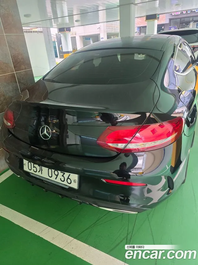 Mercedes-Benz C-Класс 2016 thumb 2