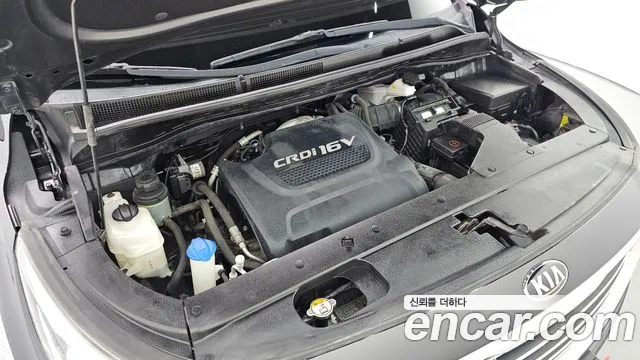Kia Carnival 2016 thumb 6