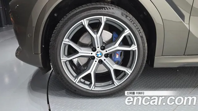BMW X6 2021 thumb 4