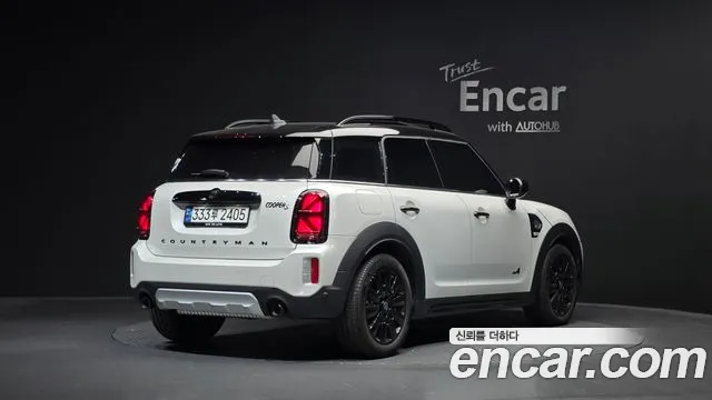 MINI Countryman 2023 thumb 2